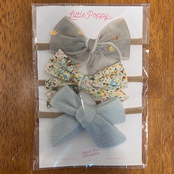 Little Poppy Co. Original Nylon Hair Bow Headbands, Baby Hair Bows, 5 Bows - Picture 2 of 7